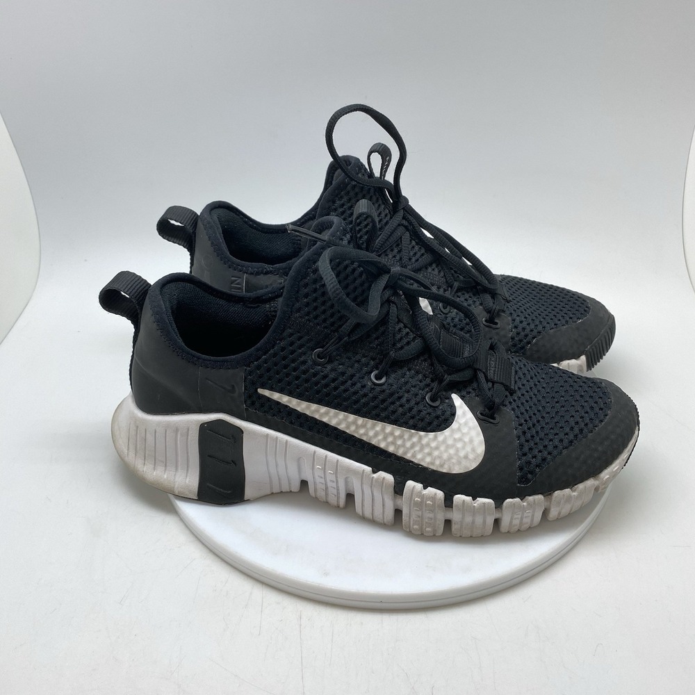 Nike Free Metcon 3 Black White Mens Size 10 CrossFit Training Shoes CJ0861-010